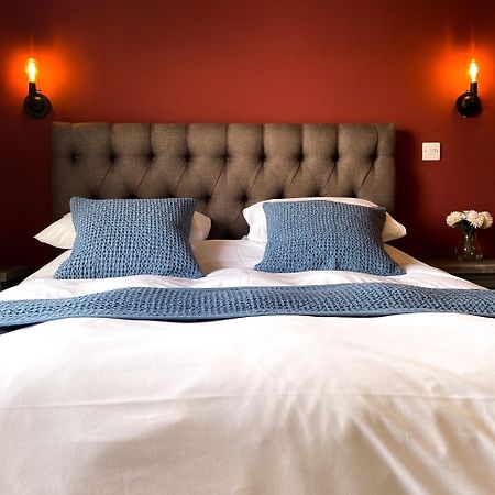 The Kings Head Inn, Home Of The Acle Steak Екстер'єр фото