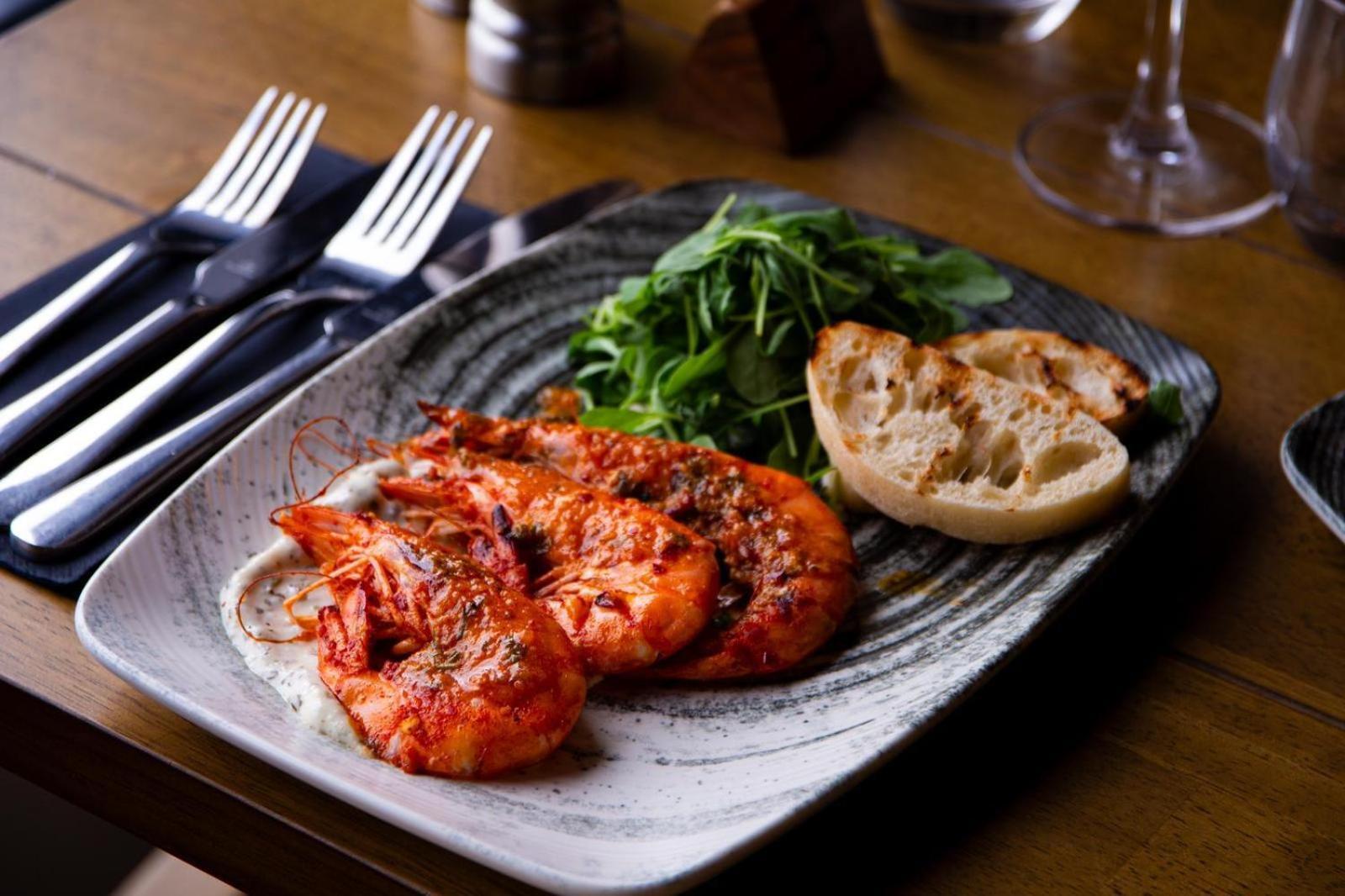 The Kings Head Inn, Home Of The Acle Steak Екстер'єр фото