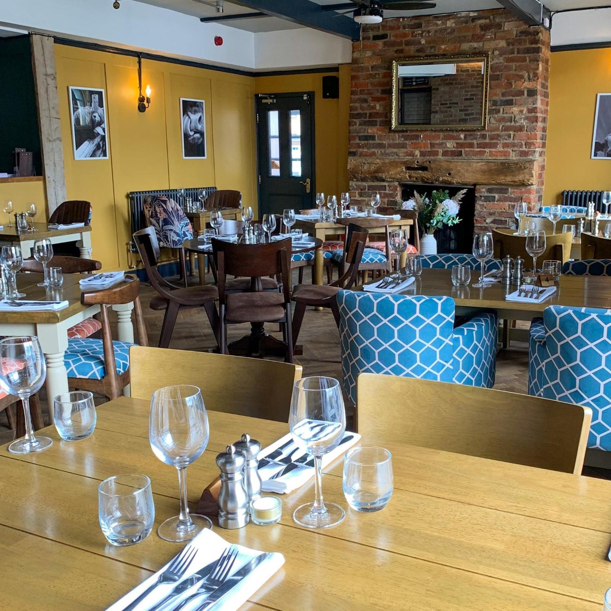 The Kings Head Inn, Home Of The Acle Steak Екстер'єр фото